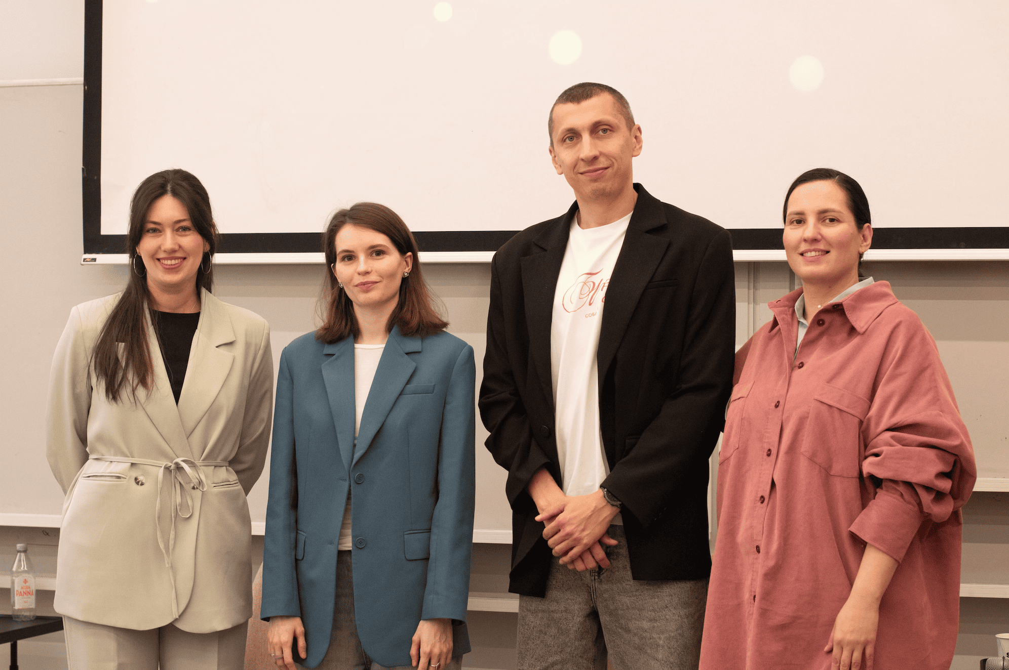 Линда Гирш, Activica, Мария Безверхая, ВкусВилл, Серж Иванов, Petshop, Юлия Лемехова, Just AI